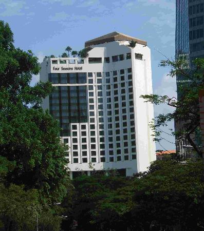 Conrad Centennial Singapore Hotel 